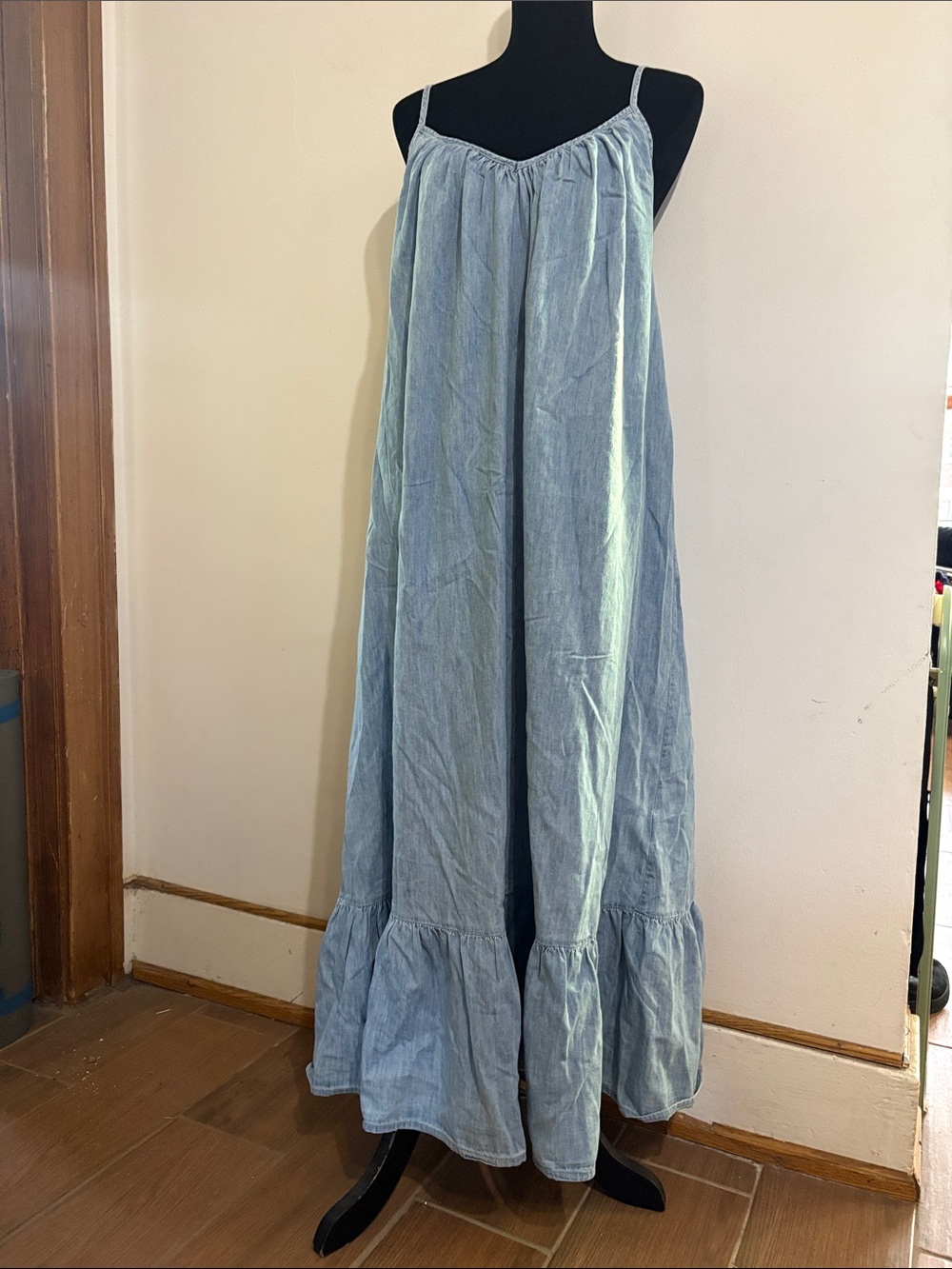 NWT GAP Light Blue Maxi Dress with Ruffle Hemline Msz